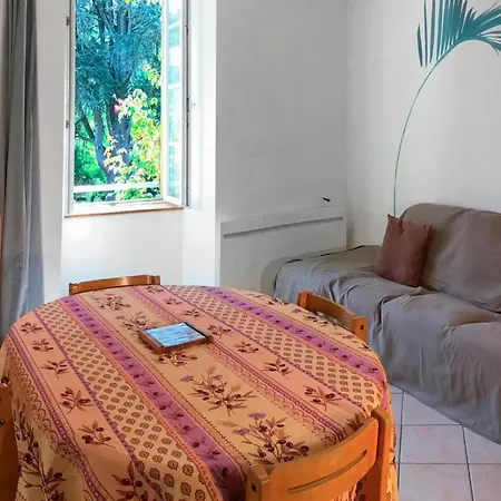 3 Bedroom Lovely In Holiday home *